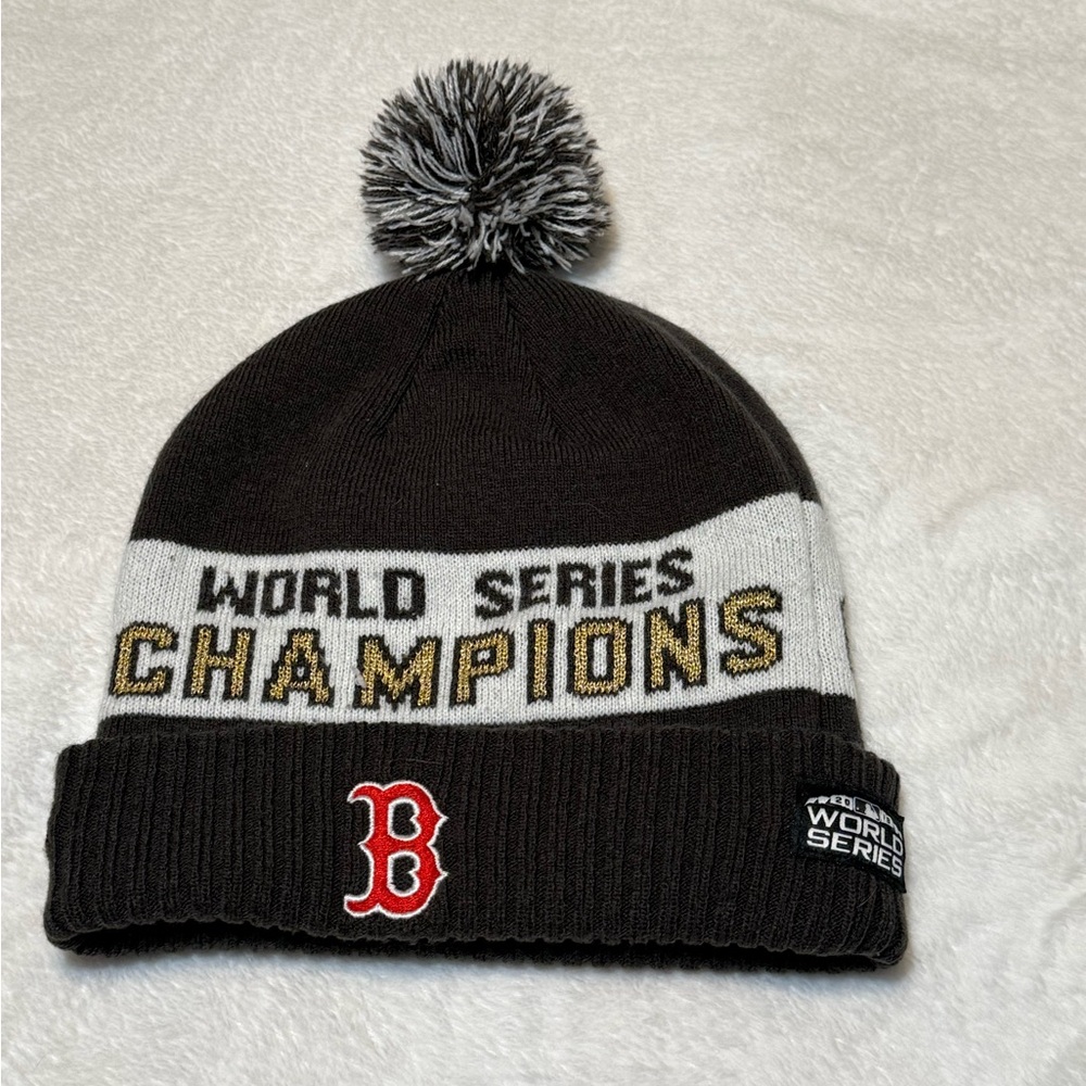 Nike Boston Red Sox Gray White Gold World Series Champions Beanie Cap Hat OSFM